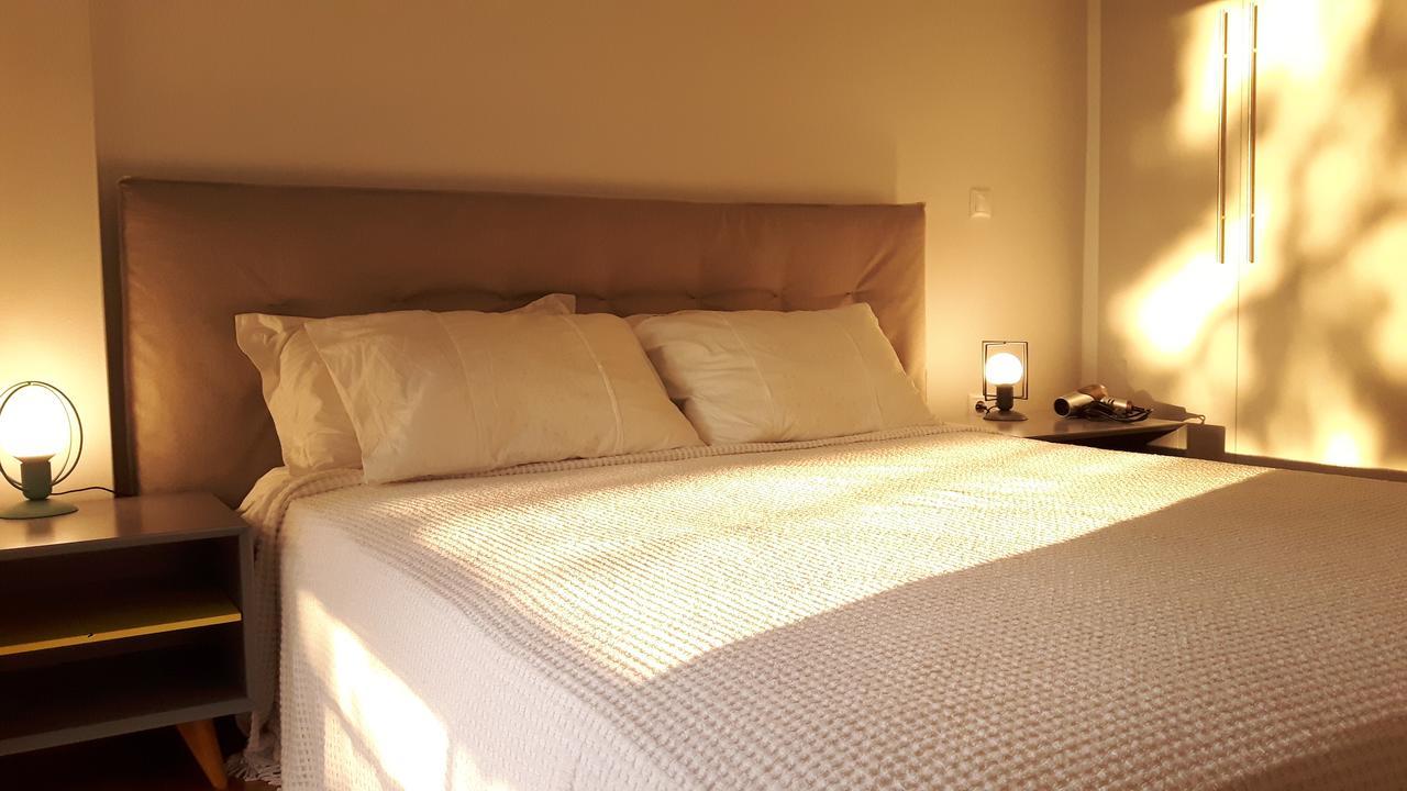 Deluxe Apartment In Vouliagmeni Athens Exterior photo
