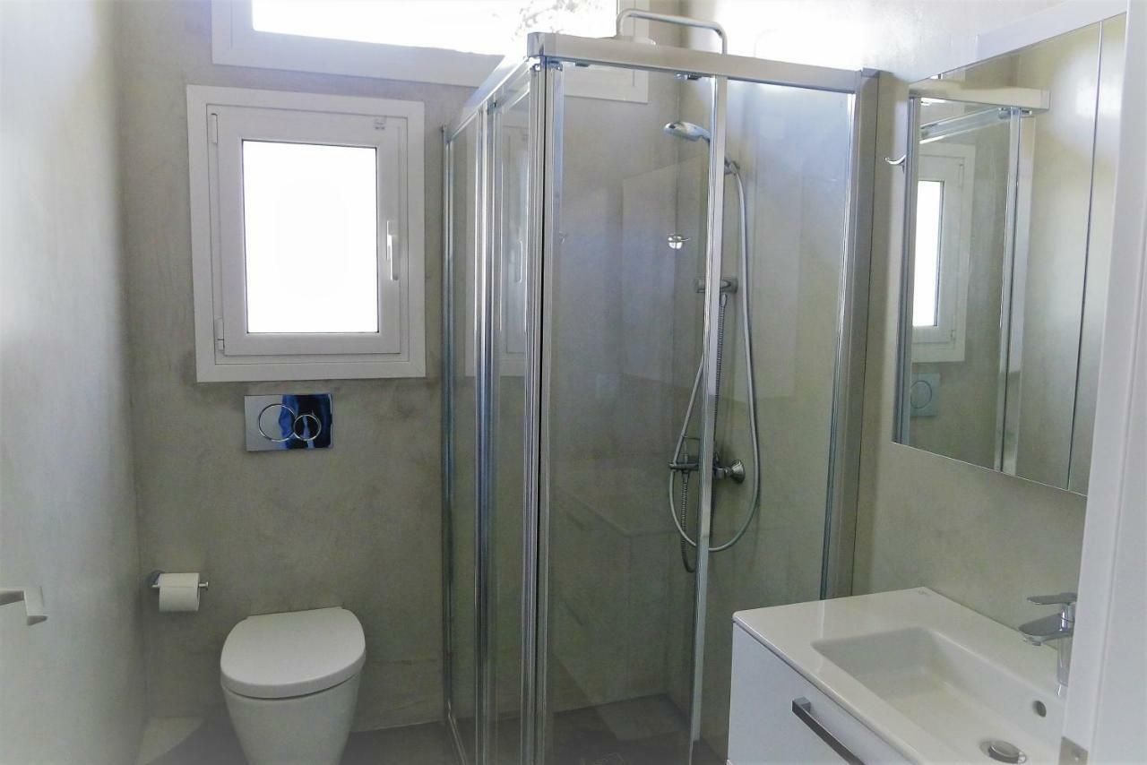 Deluxe Apartment In Vouliagmeni Athens Exterior photo