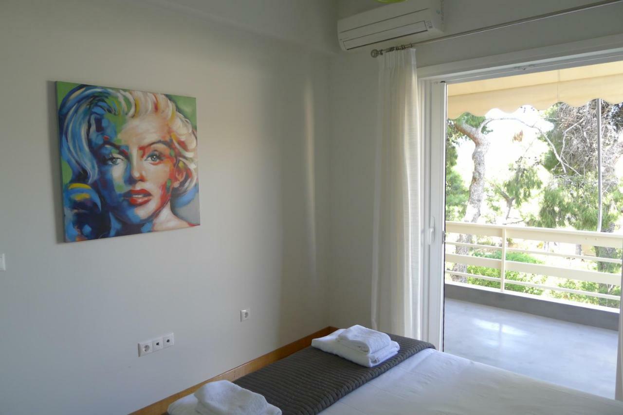 Deluxe Apartment In Vouliagmeni Athens Exterior photo