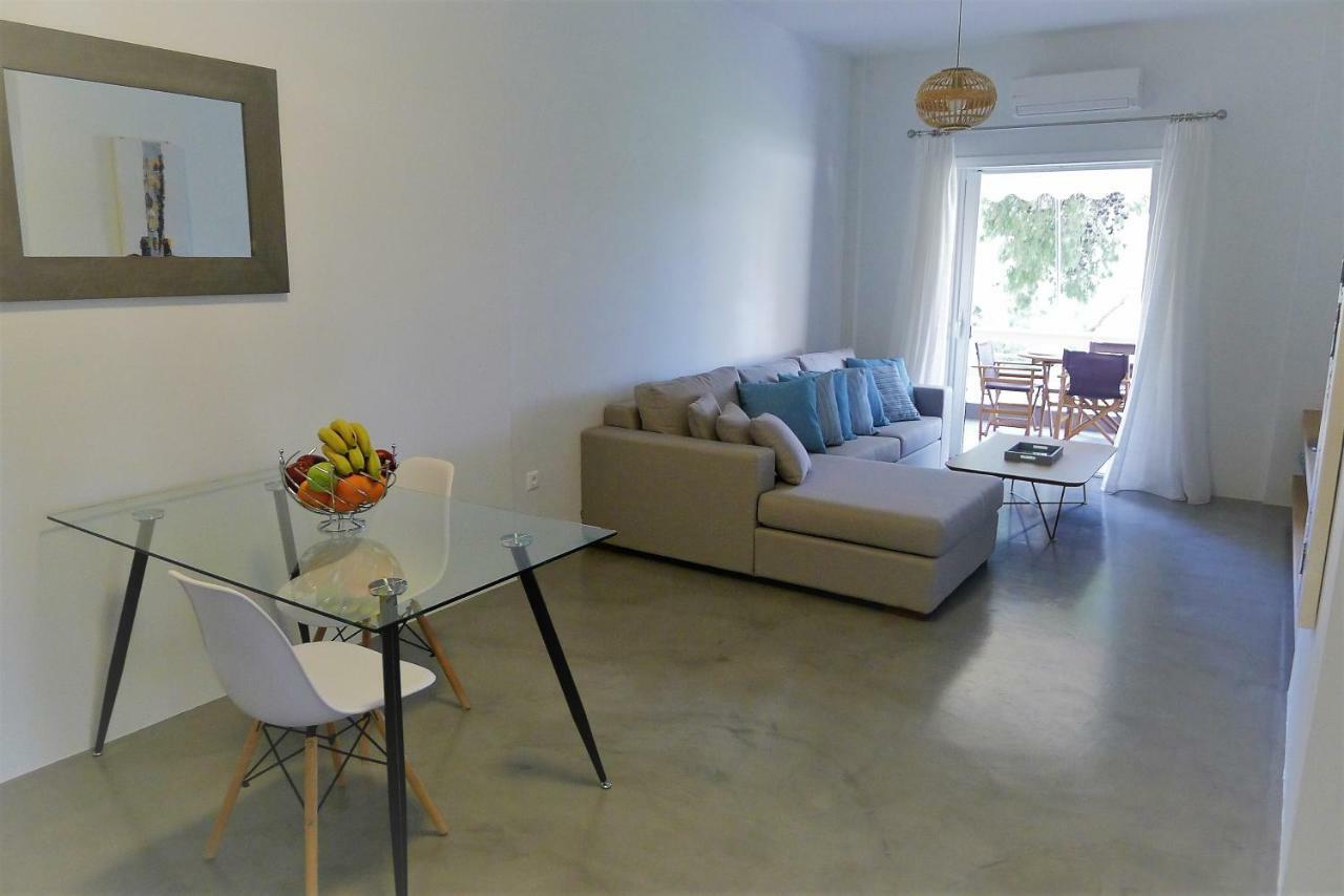 Deluxe Apartment In Vouliagmeni Athens Exterior photo